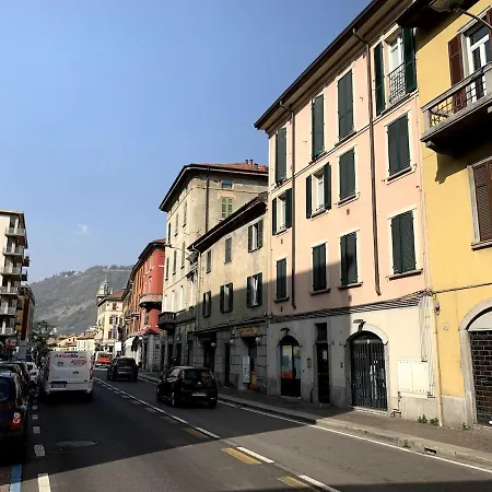The Cozy Nest * Como