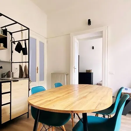 The Cozy Nest Como