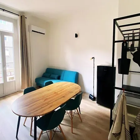 The Cozy Nest Apartment *